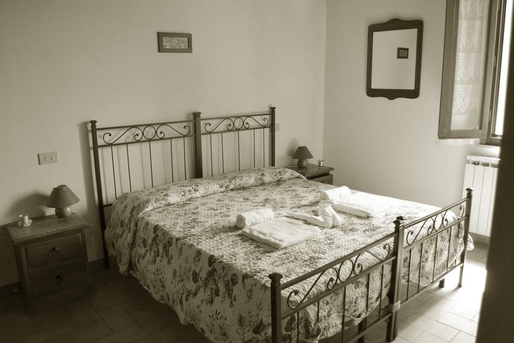 Villa Santa Maria Montalcino Oda fotoğraf